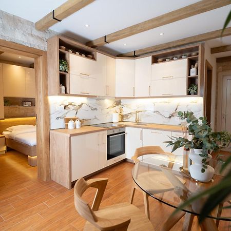 42° North Apartments Тиват Экстерьер фото